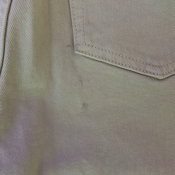 H & M Tan Jeans Size 4- imperfection on back as shown in picture - Picture 4 of 5